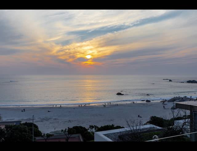 3 BEDROOM HOUSE TO LET IN CAMPS BAY